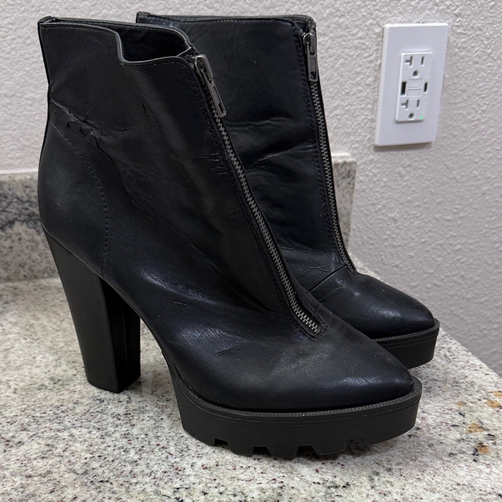 MIA Black Heeled Boots with Zipper